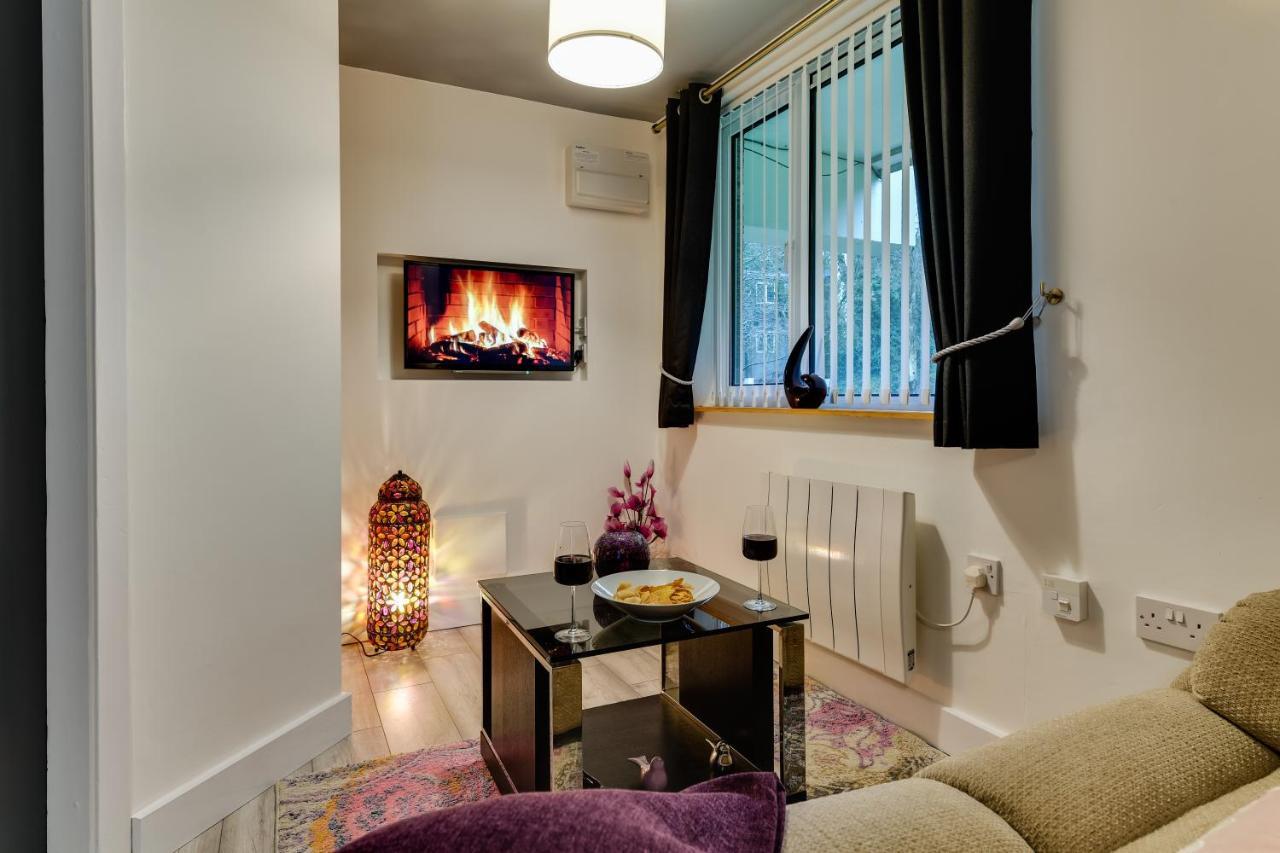 1 Bedroom Swinley Apartment L Free Parking L Wigan Royal Infirmary L Haigh Hall L Central Location Εξωτερικό φωτογραφία